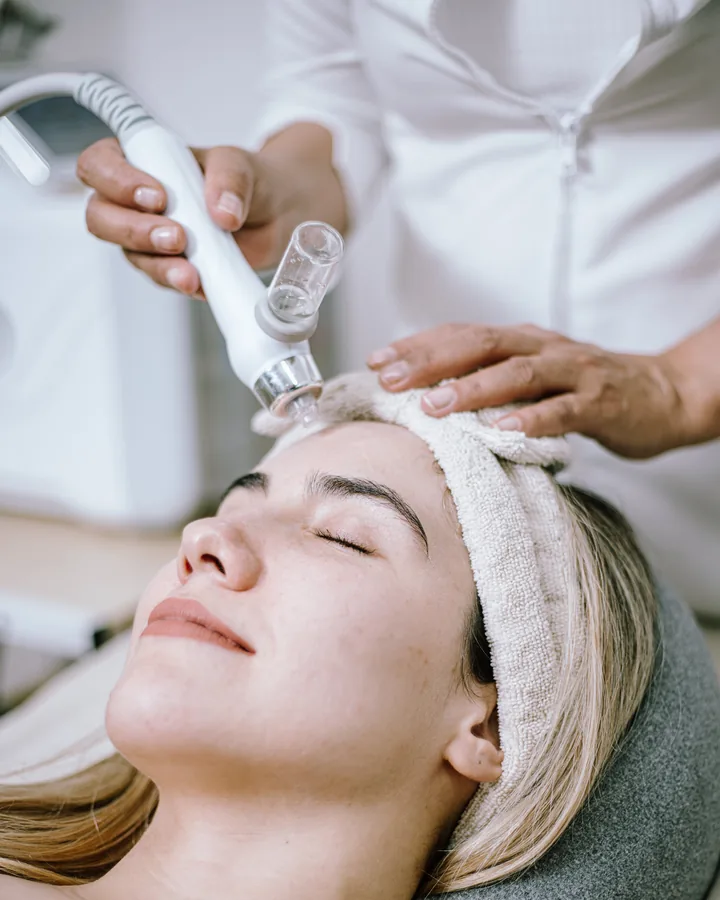 Hidrafacial